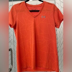 Under Armour short sleeve size small t-shirt orange